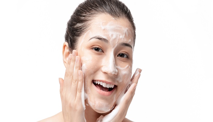 如何正确使用纪梵希卸妆乳 纪梵希卸妆乳怎么用