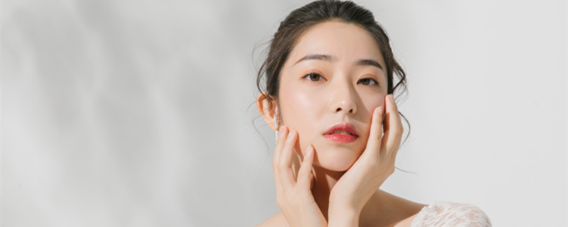 素颜霜可以用洗面奶洗掉吗 素颜霜可以直接用洗面奶洗吗
