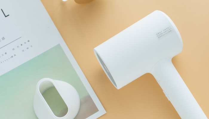 两面胶用什么能清理干净 两面胶清理方法