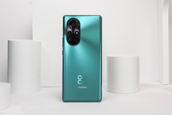 华为nova8和nova8pro手机壳通用吗