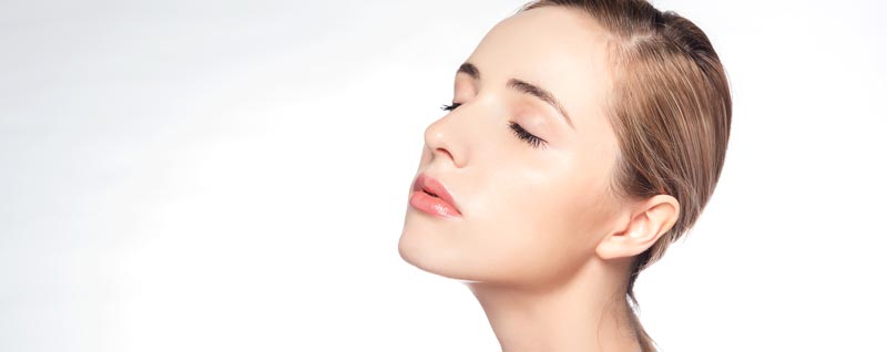 哪些护肤品可以替代卸妆水 忘带卸妆水用什么代替