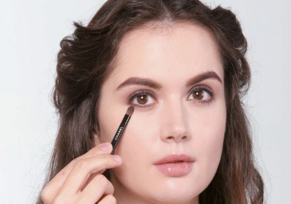 美宝莲柠檬眼影盘的使用方法 美宝莲柠檬眼影盘怎么用