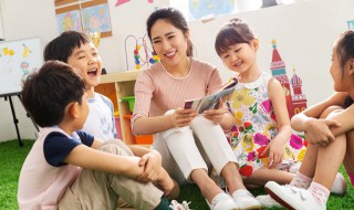 小孩上幼儿园第一天哭闹怎么办 如何应对小孩上幼儿园哭闹