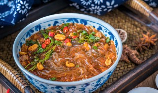 酸辣粉丝怎么做的 这样做很正宗