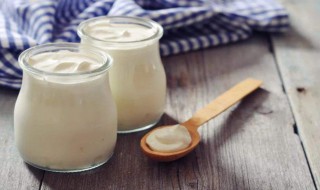 用酸奶做面膜有什么好处 用酸奶做面膜好处简述