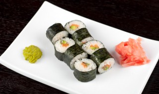 三文鱼紫菜饭卷儿的做法 怎样做三文鱼紫菜饭卷儿