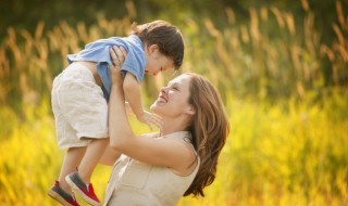 男孩名字叫浩什么好听 好听的男孩名字有浩字