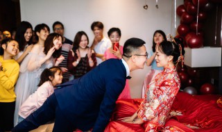 结婚祝福语4个字 经典四个字的结婚祝福语