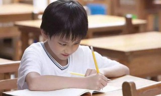 如何提高孩子的注意力 提高孩子的注意力方法详解