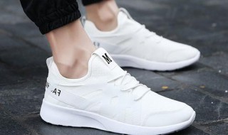 小白鞋搭配男 掌握这几个方法让你轻松变身潮男范
