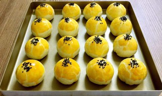 蛋黄酥怎么保存才会酥 蛋黄酥怎么保存第二天仍酥脆