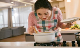 怎样炖鱼汤好喝又有营养 炖鱼汤好喝又有营养怎样做