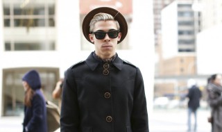 男撞色衣服搭配技巧 男士衣服搭配中怎么撞色好看