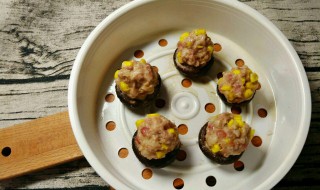 香菇牛肉丸煲怎样做 香菇牛肉丸煲做法如下