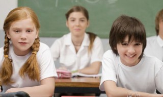 写冬天寒冷的作文（写冬天寒冷的作文开头）