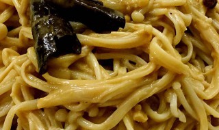 麻椒凉拌金针菇制作方法（辣椒油凉拌金针菇的做法）