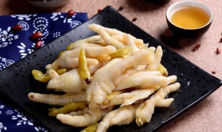 泡椒凤爪怎么做的 泡椒凤爪怎么做的白