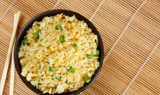 如何做美味炒饭 美味炒饭做法窍门