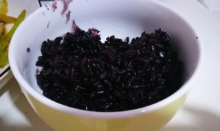 蒸的黑米饭太硬了怎么办（蒸的黑米饭太硬了怎么办呢）