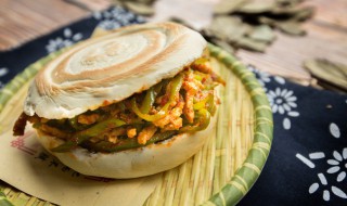 自己在家如何做肉夹馍（自己在家如何做肉夹馍视频）