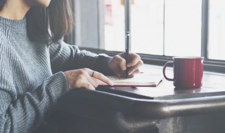 描写鹅卵石的句子（描写鹅卵石的句子摘抄）