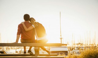 写人的优美句子简短摘抄（写人的优美句子简短摘抄小学生）