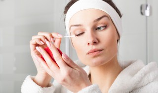 化妆基础技巧（化妆基础技巧书）