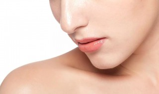 冬天嘴唇起皮怎么快速解决 冬天嘴唇起皮怎么办