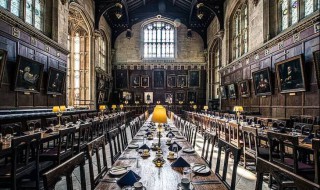 英国大多数人信奉什么教（英国大多数人信奉什么教会）