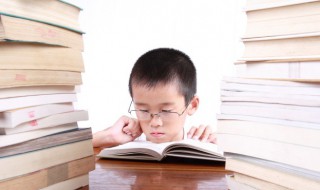 拼音字母怎么写 老师拼音怎么写?