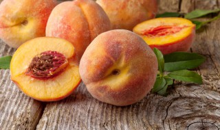 黄桃能不能吃皮 黄桃可不可以吃皮