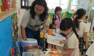 幼儿园两餐间隔时间不得少于几小时 幼儿园两餐间隔时间不得少于几小时为什么