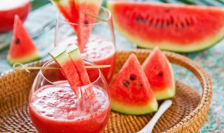 油桃和西瓜能同时吃吗 油桃和西瓜能同时吃吗?