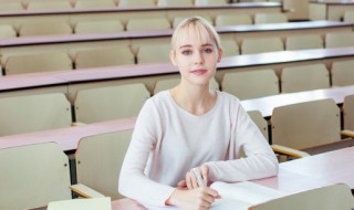 囊萤映雪的原文和译文（囊萤与映雪翻译）