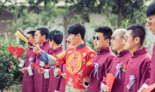 婚礼酒桌常识 婚礼酒桌上摆什么酒