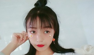 圆脸适合剪什么类型的刘海显瘦（圆脸适合剪什么类型的刘海显瘦图片）