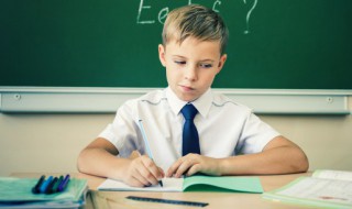 一周两次用英语怎么说（至少一周两次用英语怎么说）