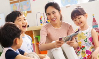 幼儿园妈妈寄语怎么写（幼儿园妈妈寄语怎么写简短）