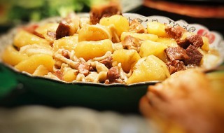 土豆轻松炖烂的技巧 土豆轻松炖烂的技巧窍门