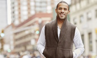 秋季微胖男生穿衣搭配技巧（秋季微胖男生穿衣搭配技巧图片）