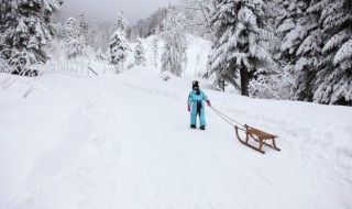 堆雪人的短句签名 堆雪人句子怎么写