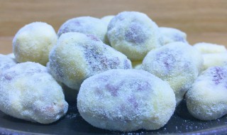 炖锅如何做奶枣(奶枣的制作方法用什么锅)