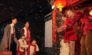 春节趣事五年级小学话题作文 春节趣事五年级小学话题作文三百字