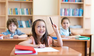 他们用英语怎么说（他们用英语怎么说的英文翻译）