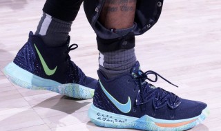 欧文5鞋带怎么穿回去（欧文五怎么把鞋带穿回去）