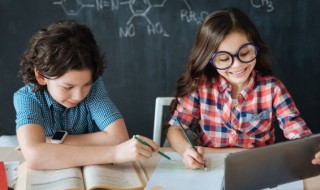 2021春节四年级优秀作文600字（2021春节优秀作文400字）