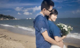 致闺蜜结婚的暖心句子简短（致闺蜜结婚的暖心句子 长句）