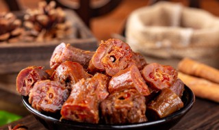 鸭脖子怎么做的 鸭脖用什么做的