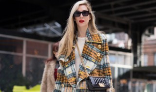 羊毛大衣搭配方法（羊毛大衣搭配方法女）