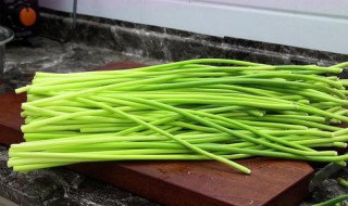 腌制蒜苔的做法（腌制蒜苔的做法窍门）